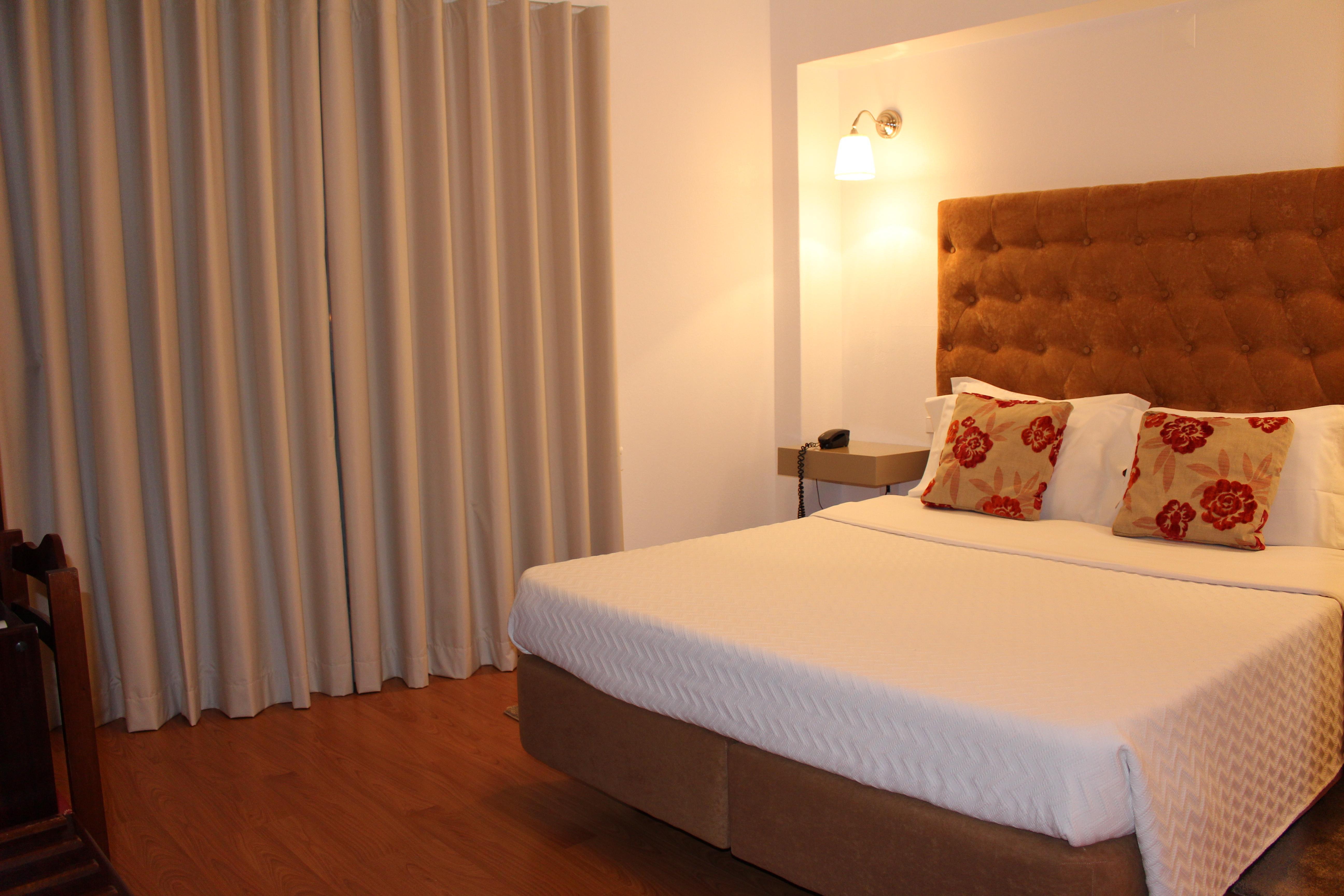 Hotel Residencial Batalha Ngoại thất bức ảnh