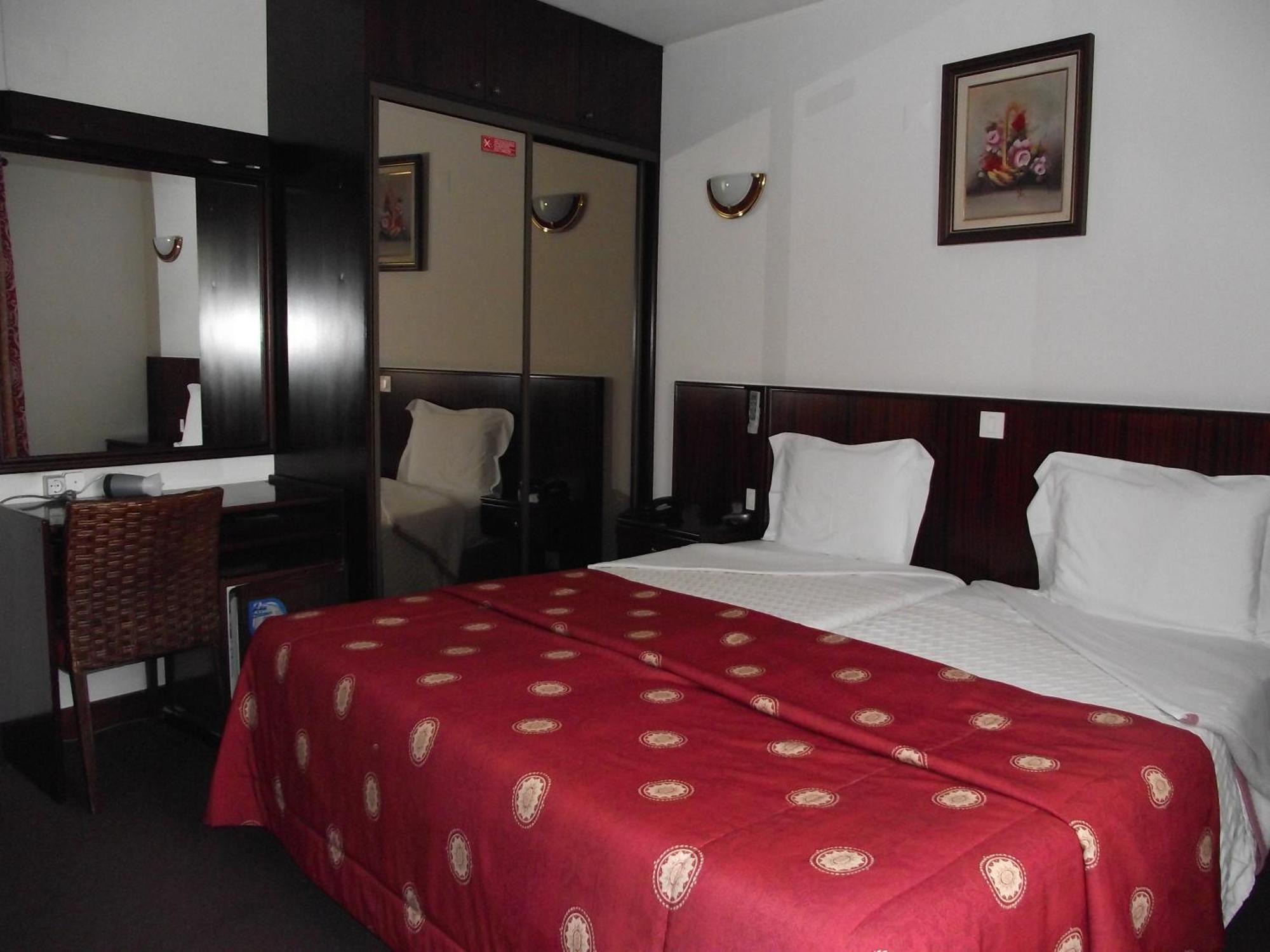 Hotel Residencial Batalha Ngoại thất bức ảnh